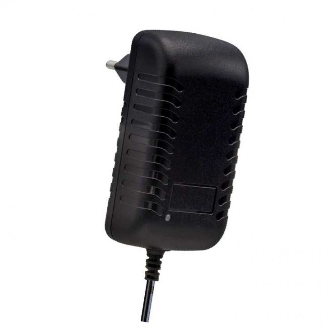 Xtechnx Weko 12.6 Volt - 2 Amper 5.5*2.5 Uçlu Ledli Yerli Üretim Şarjlı Matkap Adaptörü  21967