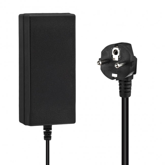 Xtechnx WEKO 24 VOLT - 3 AMPER - 70 WATT 5.5*2.5 UÇLU YERLİ ÜRETİM MASAÜSTÜ PLASTİK KASA ADAPTÖR
