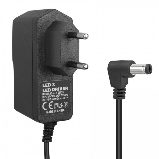 Xtechnx Powermaster PM-16738 6 Volt - 2 Amper 5.5*2.5 Mm Uçlu Plastik Kasa Priz Tipi Adaptör Xtechnx Powermaster PM-16738 6 Volt - 2 Amper 5.5*2.5 Mm Uçlu Plastik Kasa Priz Tipi Adaptör